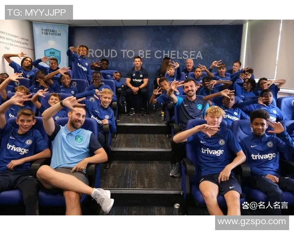 巴萨计划免费引进曼联青训新星其心向儿时梦想欧洲豪门纷纷关注 巴萨计划免费引进曼联青训新星其心向儿时梦想欧洲豪门纷纷关注