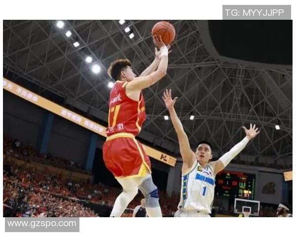 广厦奇兵闪耀赛场22分5断力压陈盈骏成焦点之夜 广厦奇兵闪耀赛场22分5断力压陈盈骏成焦点之夜